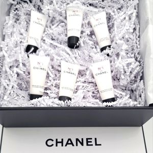 Chanel No1 skincare travel size gift set